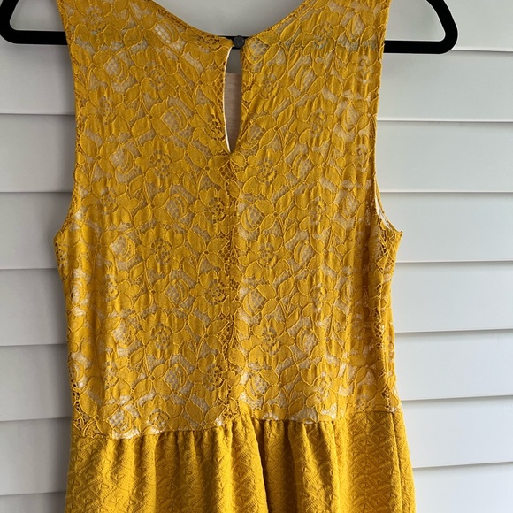 Maeve x Anthropologie Yellow Lace Bodice A-line Dress w/ Pockets! Size Medium - Picture 5 of 17